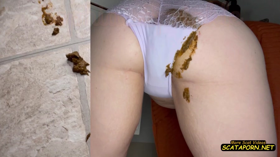 Sophia Sprinkle - UNREAL 1.5 Lb. Emergency Panty Poop / Scatshitporn.net (303 MB / 13 April 2022)