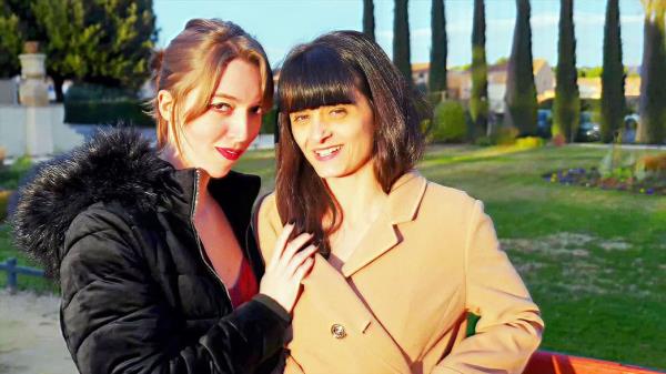 Daisy, Marina Luca - Marina donne tres chaud a Daisy !  Watch XXX Online FullHD