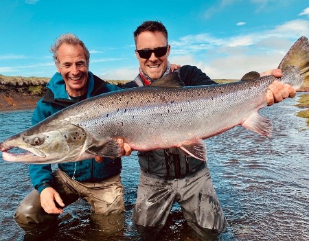 Robson And Jims Icelandic Fly Fishing Adventure S01E02 720p HEVC x265-[MeGusta]