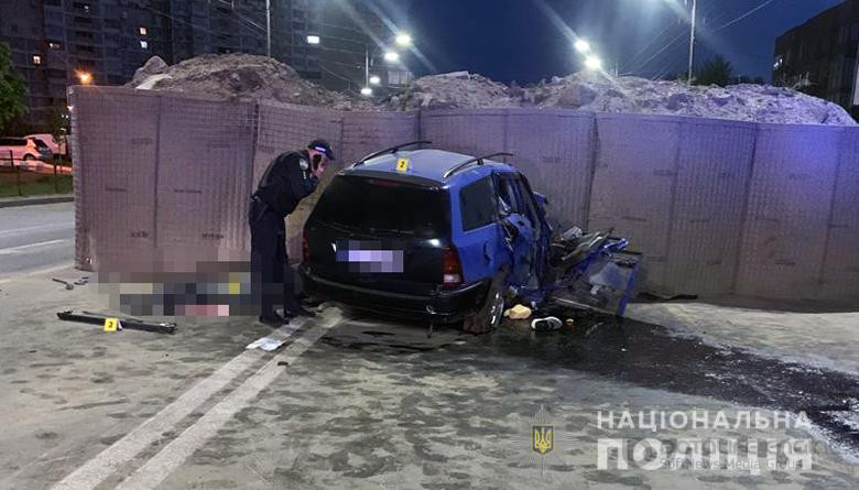 Поліція Києва встановлює обставини смертельної ДТП у Деснянському районі