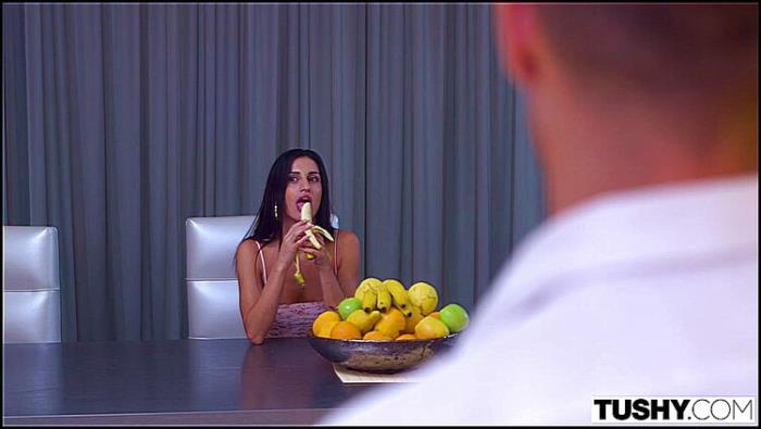 Natasha Lapiedra - Forbidden Fruit (FullHD 1080p) - Tushy - [2022]