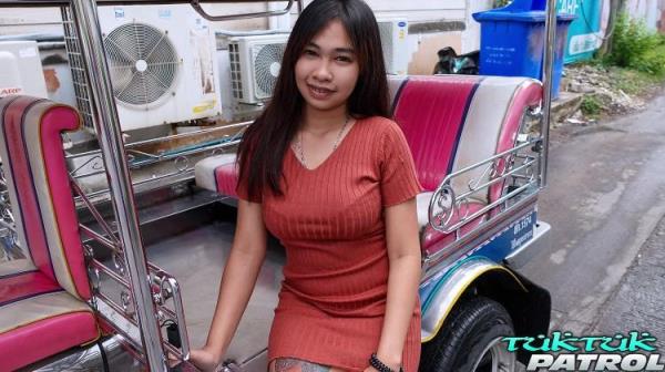 Oil - Busty Teen Sex With Horny Thai Girl  Watch XXX Online FullHD